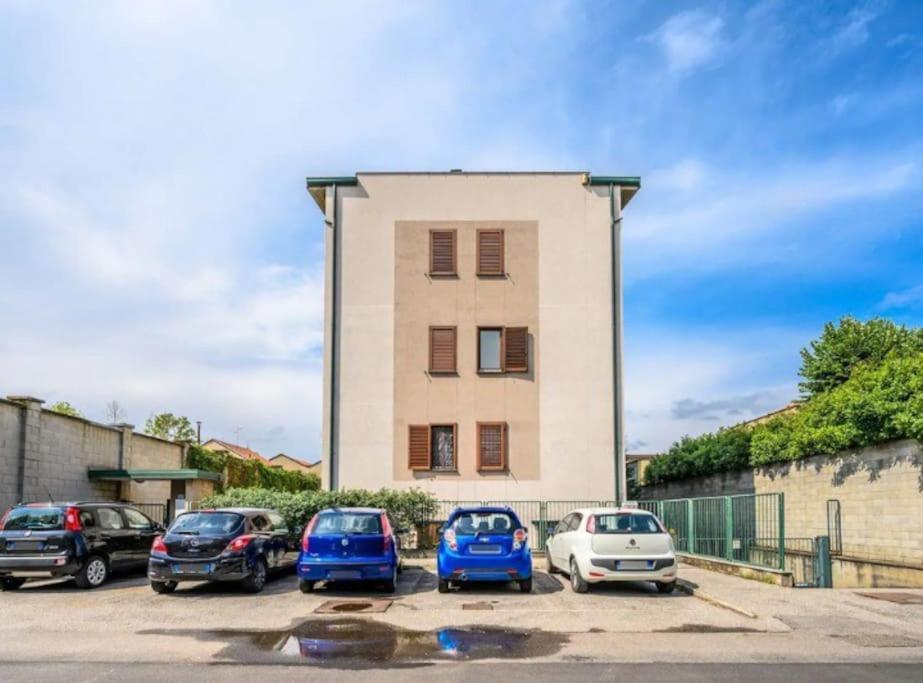 Casa Albertina Grazioso Appartamento Vicino Alla Stazione Монца Экстерьер фото